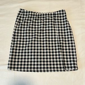 Shein black and white checkered skirt